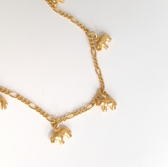 Jewelry - NWOT Gold filled Elephant Charmed Bracelet/Anklet